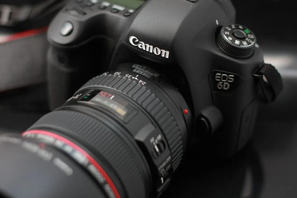 6 d. Canon EOS 6d. Canon 6d 24-105mm f4 l. Canon EOS 6d красный. Фотоаппарат Кэнон 6d.