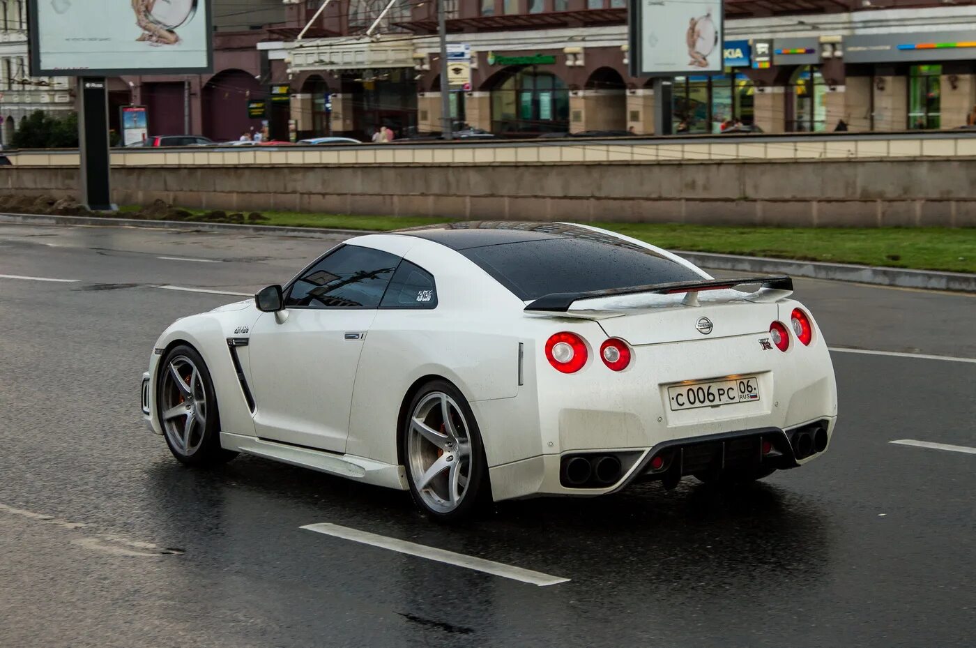 Nissan skyline gtr r35 форсаж 7. Nissan skyline r35 gtr форсаж. Nissan skyline gtr r35. Nissan gtr 35-6. Р 35 6.