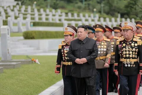Выставка кндр