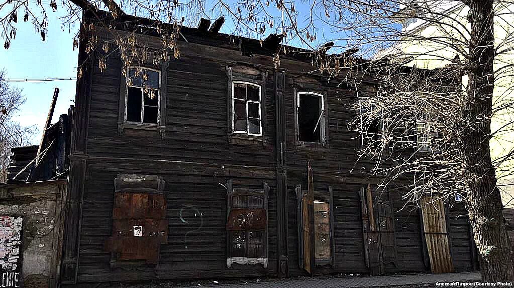 дом сурикова иркутск. доходный дом попова иркутск. доходный дом листратовой иркутск. доходный дом купцов замятиных иркутск. либкнехта 19.