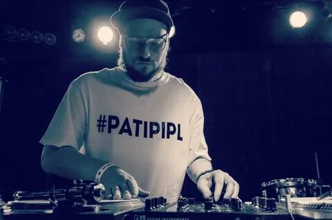 Dj n
