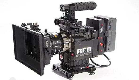 Дракон и камера. Red dragon кинокамера. Камера red pro. Kamora dragon камера red epic. Камера red epic dragon.