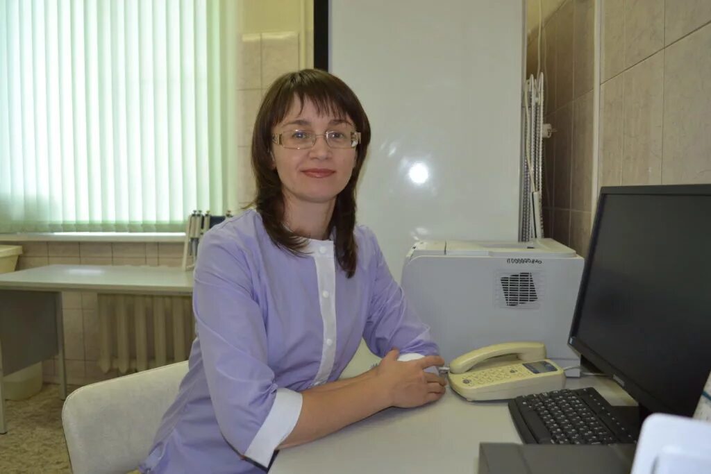 заведующая клинической лабораторией. елена угорелова ханты мансийский. очки для клинико-диагностических лабораторий. заведующая клинической лабораторией. горковенкова наталия александровна.