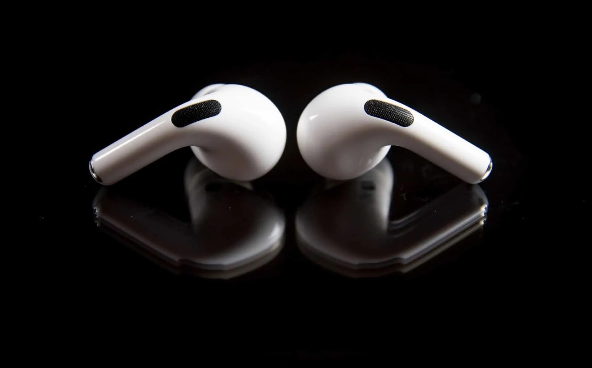 Беспроводные наушники можно вернуть. Наушники TWS Apple AIRPODS 2. Наушники аирподс Pro. Наушники беспроводные Apple AIRPODS 4 Pro. Наушники Air pods Pro 2.