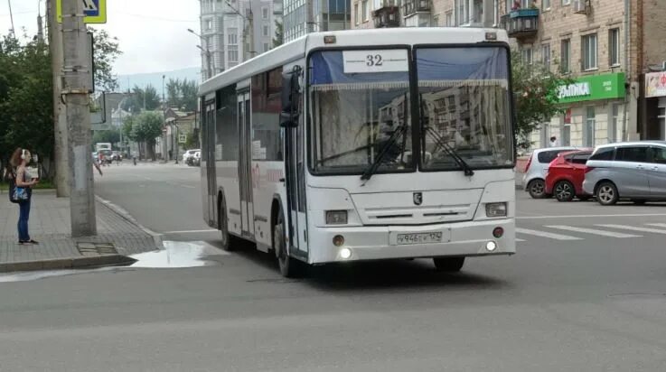 32 автобус столбовая. 32 Автобус Красноярск.