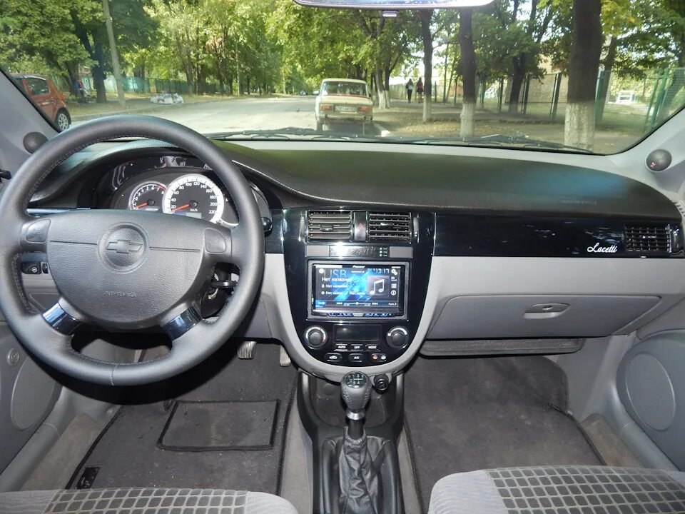 Шевроле лачетти салон фото. Chevrolet lacetti 2013 салон. chevrolet lacetti салон. салон лачетти седан 2012. лачетти хэтчбек 2012 салон.
