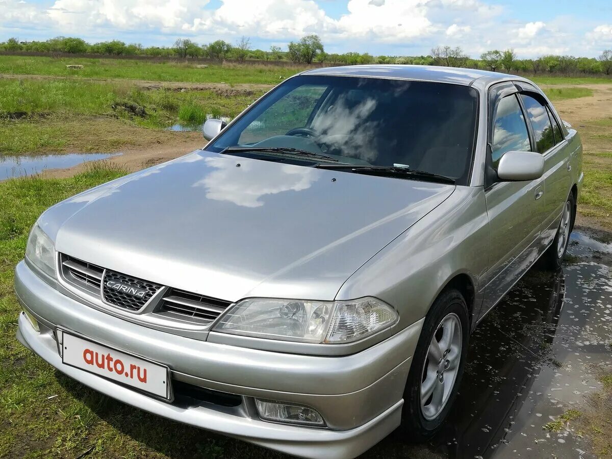 Toyota Carina 1992. Toyota Carina 1992 210.