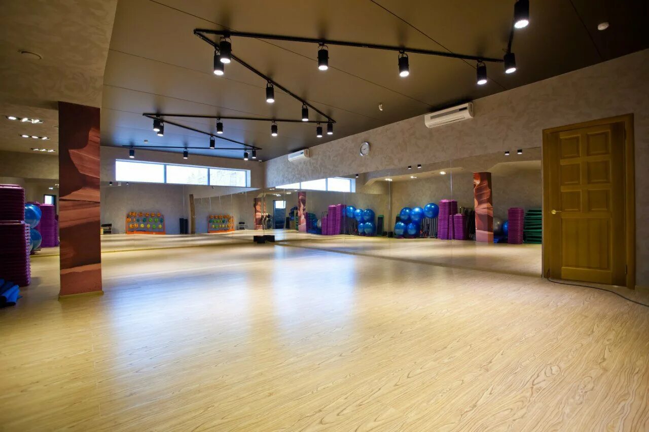 Fitness project. Fitness project. Fitness project новосибирск. Фитнес проджект, новосибирск, улица гоголя. Фитнес клуб на гоголя новосибирск.