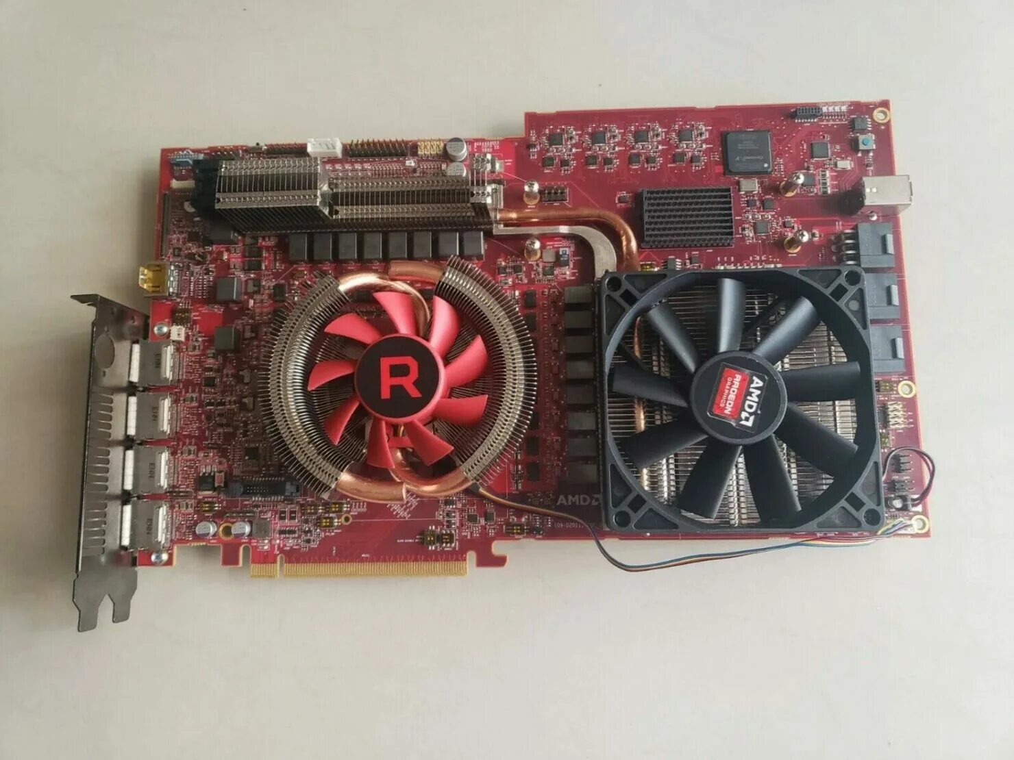 Видеокарта AMD RX Vega 56. Видеокарта AMD Radeon Vega 8 graphic. Видеокарта AMD Vega 6. Видеокарта АМД радеон Вега 3.