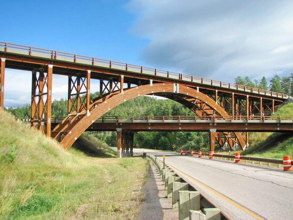 Построить деревянный мост. Мосты Кистоун-Уай в Южной Дакоте, США. Марм мост. Деревянный автомобильный мост. Деревянные автодорожные мосты.
