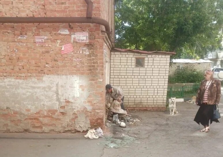 Бомжи саратова фото