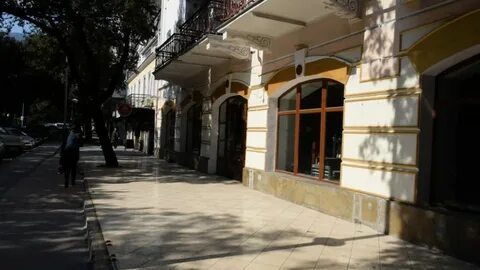Ялта улица большевистская 10
