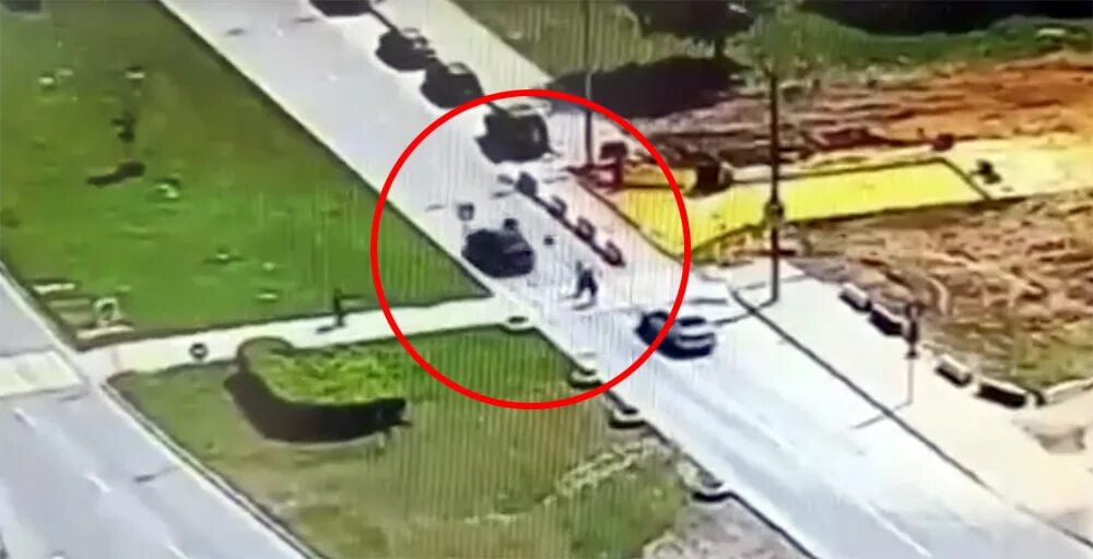 Сбитые девочки у атлантики. Автомобиль сбил девушку. Валерия башкирова авария. Иркутск 2017 3 октября ребенка сбила машина. Валерия башкирова сбила троих детей 2023.