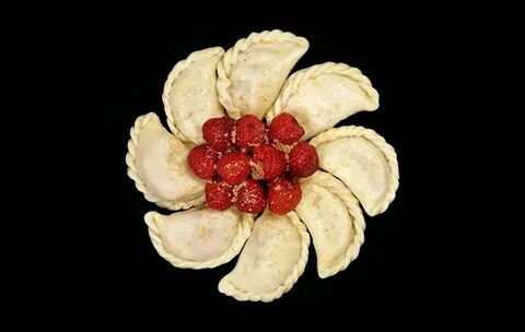 Вареники с малиной