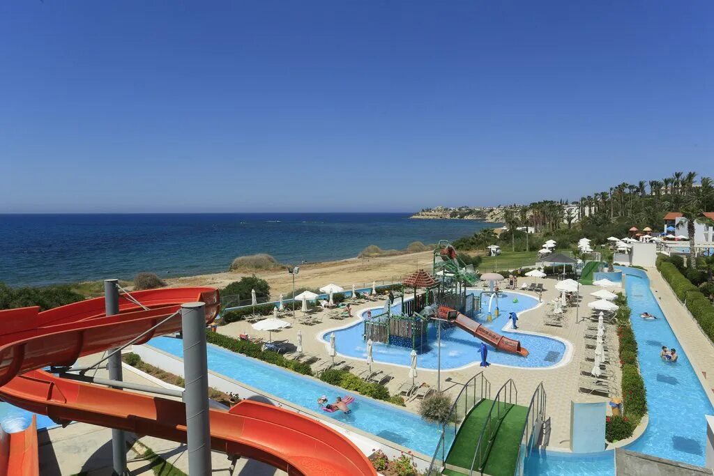 Аматус кипр лимассол. Кипр город протарас. Отель атлантика маре вилладж пафос. Для отелей aqua sol. Аматус бич отель лимассол кипр.