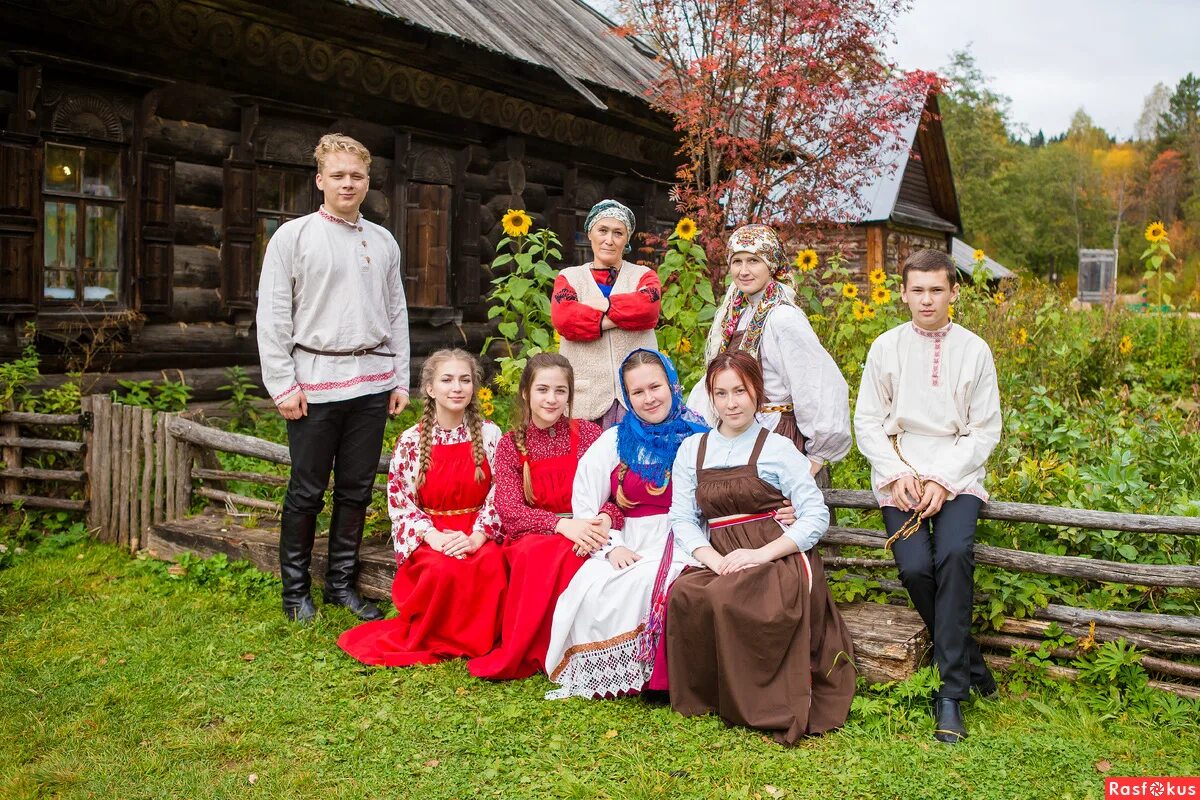 обрядовый фольклор обрядовый фольклор. витославлицы праздник. русский фольклор в детском саду. изба для детей. фольклорное занятие в детском саду.