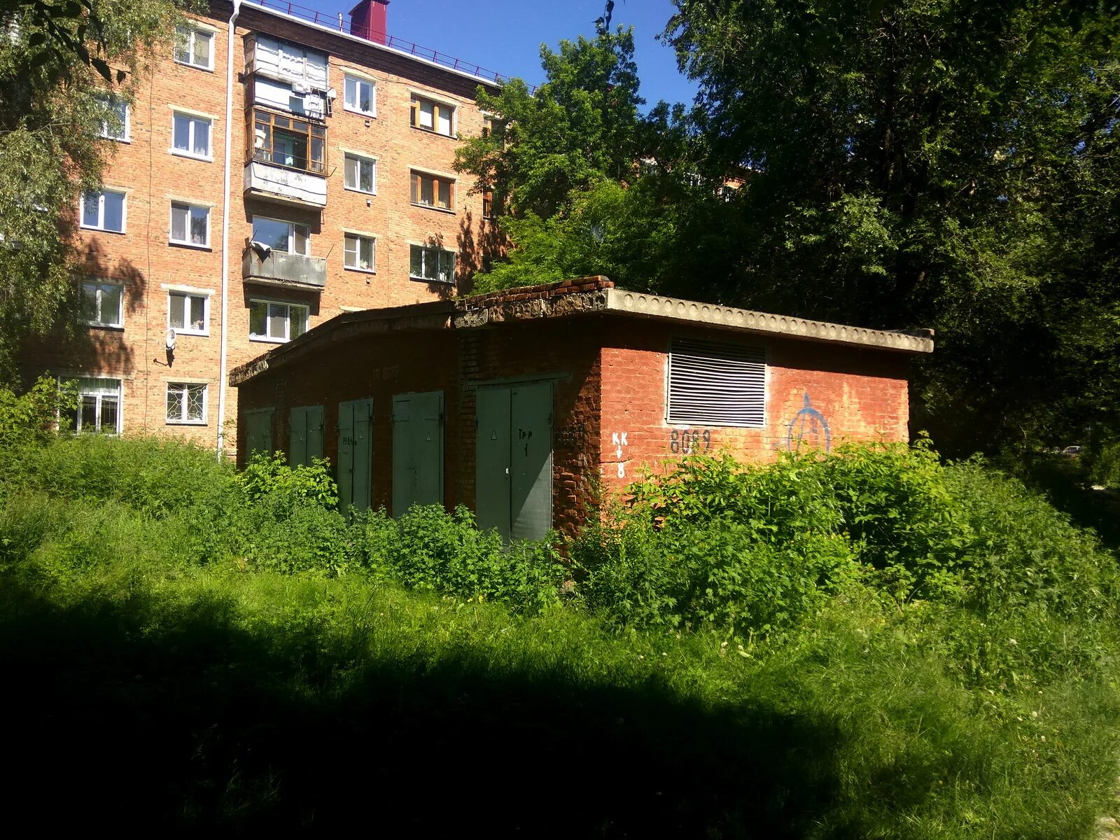 Авиагородок 38 омск. Квартиры авиагородок омск. Квартира в авиагородок 34 омск. Микрорайон авиагородок краснодар. Авиагородок 11 а омск.