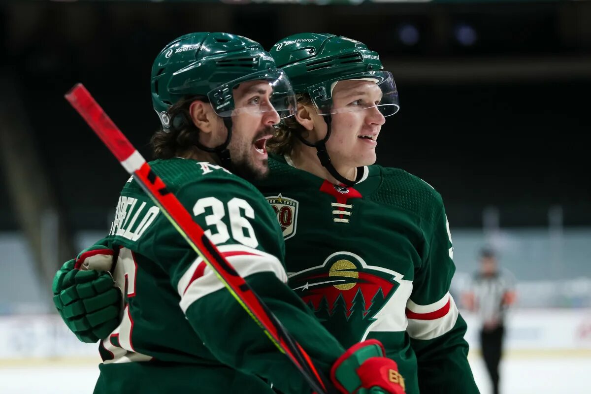 Миннесота уайлд последние матчи. Капризов хоккеист миннесота уайлд. Миннесота уайлд zuccarello. Шапка миннесота уайлд. Миннесота уайлд вегас.