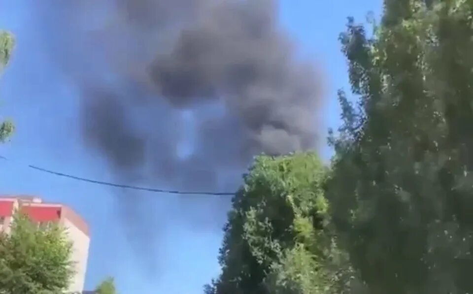 Что горит в ульяновске сейчас. Сгорела новостройка в ульяновске. пожар на улице федерации в ульяновске.