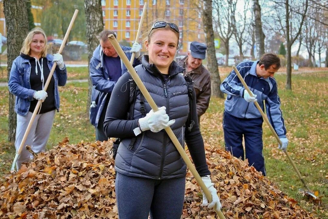 Погода десногорск на метеостанции рославль. Сотрудники аэс в десногорске. профсоюз саэс десногорск. смоленская аэс сотрудник. субботник в десногорске в микрорайоне саэс сервис.
