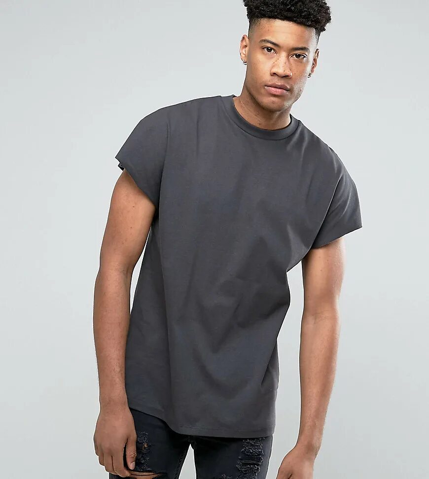 Оверсайз футболка мужская купить. ASOS Tall Oversize t Shirt. Мужская футболка оверсайз ASOS. Асос мужская оверсайз футболка серая. Футболка мужская "свободен".