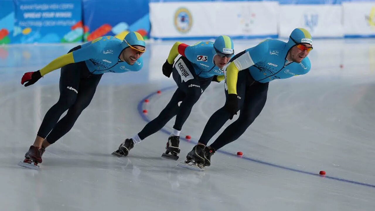 ?ыс?ы спорт т?рлері. Конькобежный спорт. Коньки для конькобежного спорта. Конькобежный спорт в Казахстане. Командный спринт конькобежный спорт.