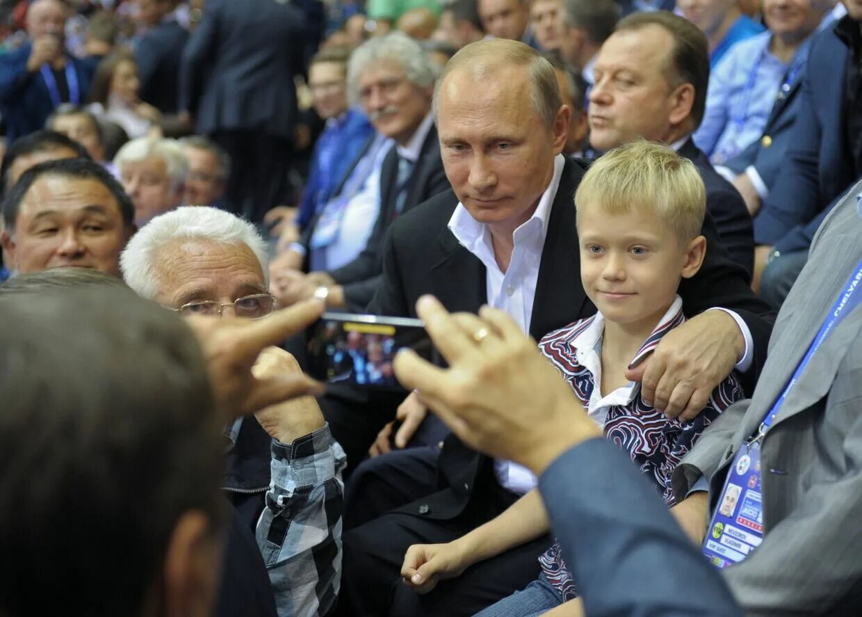 Президентские детские. Дети президента Путина. Сын президента России.