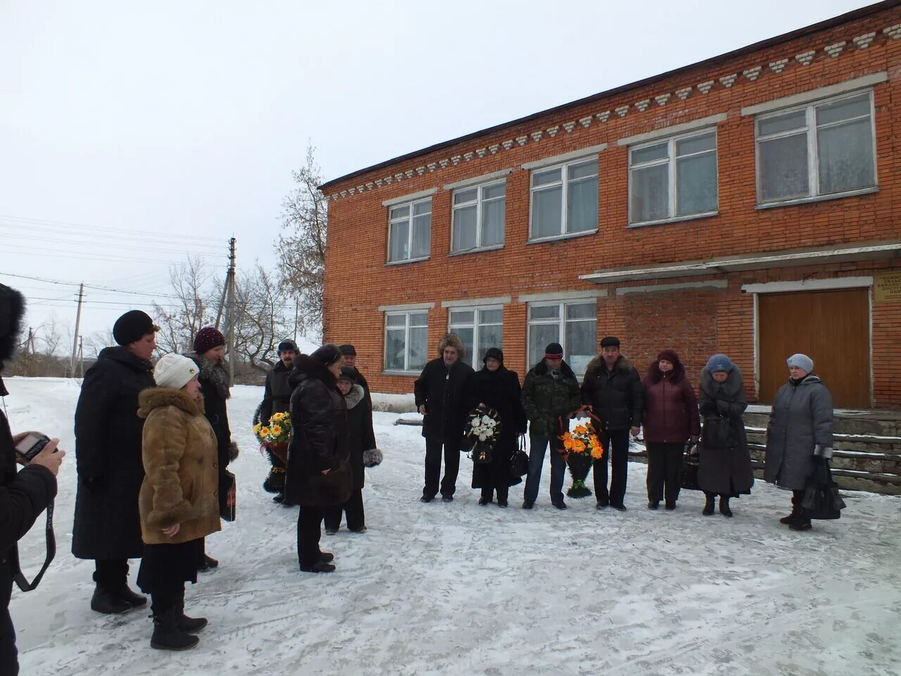 Поим погода на 10. Поим Пензенская область Белинский район. Село Верхние Поляны Белинский район Пензенская область. Село нижние Поляны Белинского района Коменик. Школа в Поиме Пензенской области.