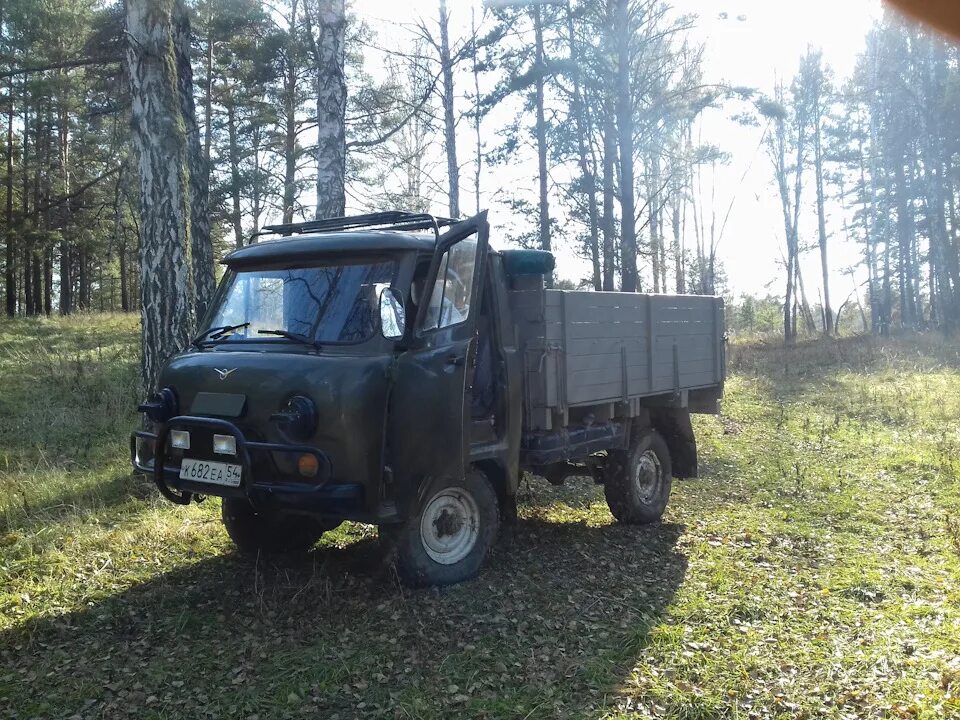 Уаз 23602 cargo технические характеристики. Грузоподъемность уаз профи с двухрядной кабиной 4х4. Грузоподъемность уазика. Уаз 3303 габариты кузова. Уаз 390945.
