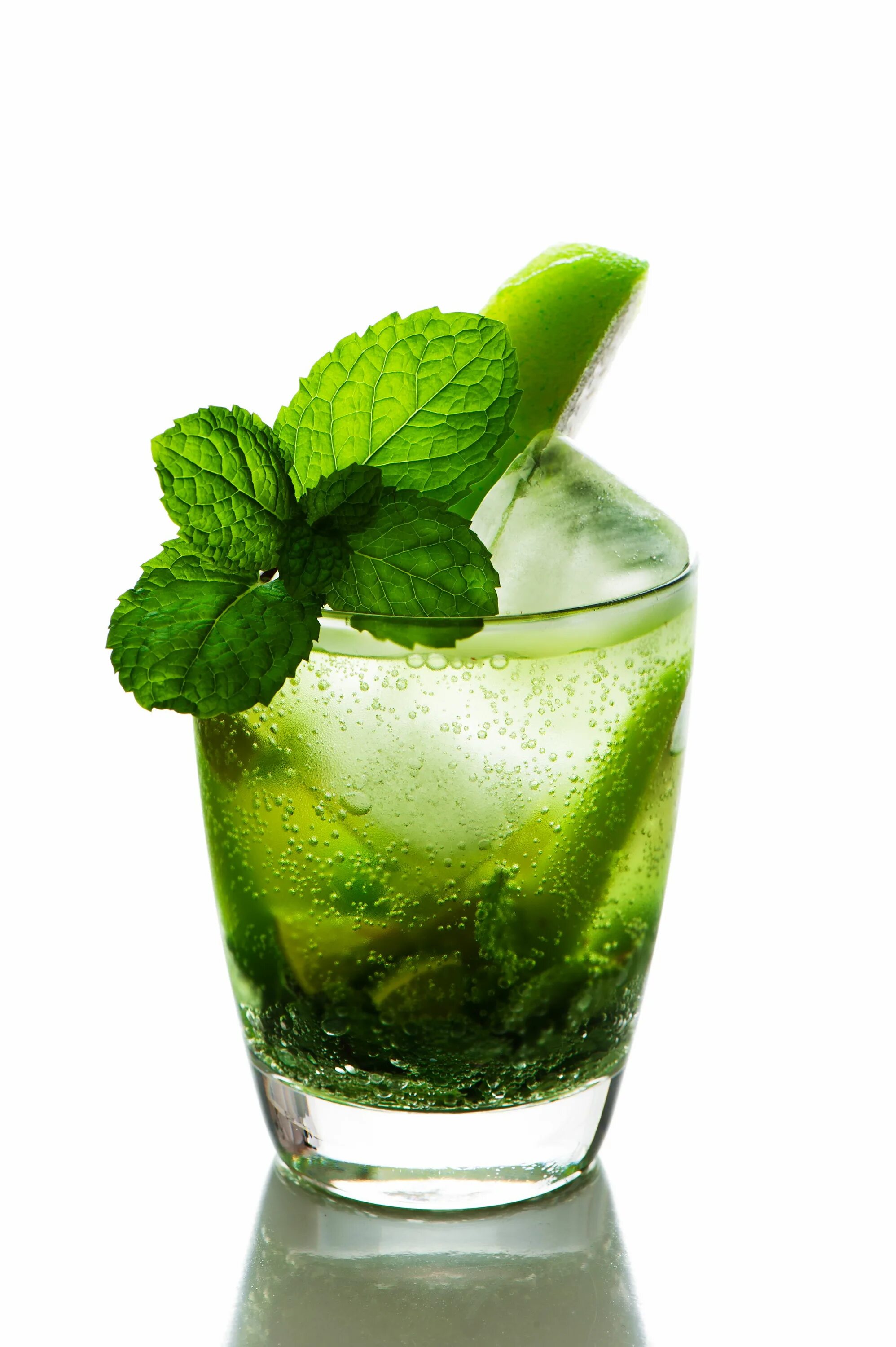 Мохито белый. Mojito. Мохито коктейль. Вирджин Мохито. Мохито трава.