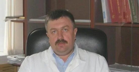 Главный врач абакана. Главврач усть абаканской больницы. Главный врач исакогорского округа. Главный врач абакана. Жигалов главный врач.