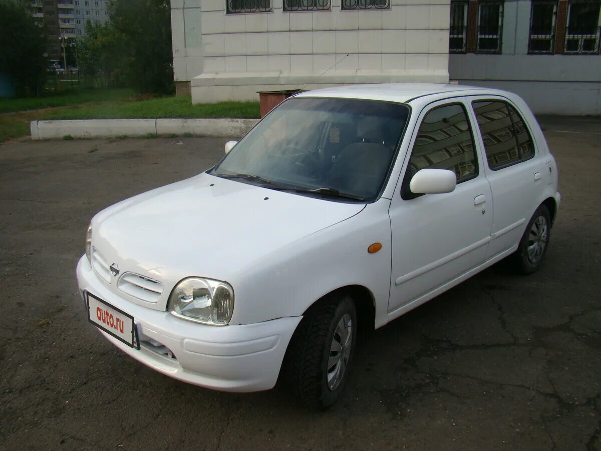 Nissan march ii (k11). Nissan march 2001. Ниссан марч 2001 года. Тойота марч 2001. Ниссан марч 2001г.