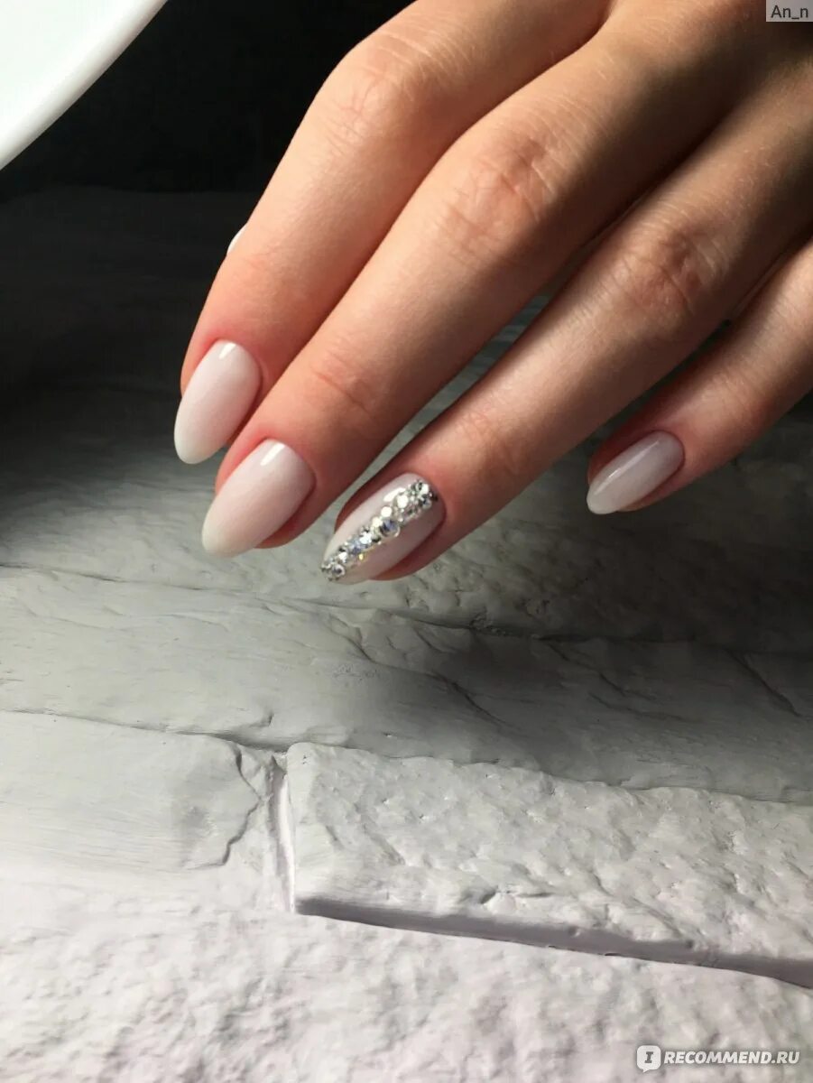 Пэрис нейл. Модный педикюр. Paris nail митино. Пэрис нейл педикюр. Студия маникюра френч обуховской.