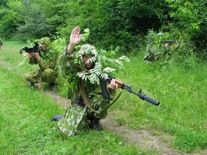 Скачай про разведчиков