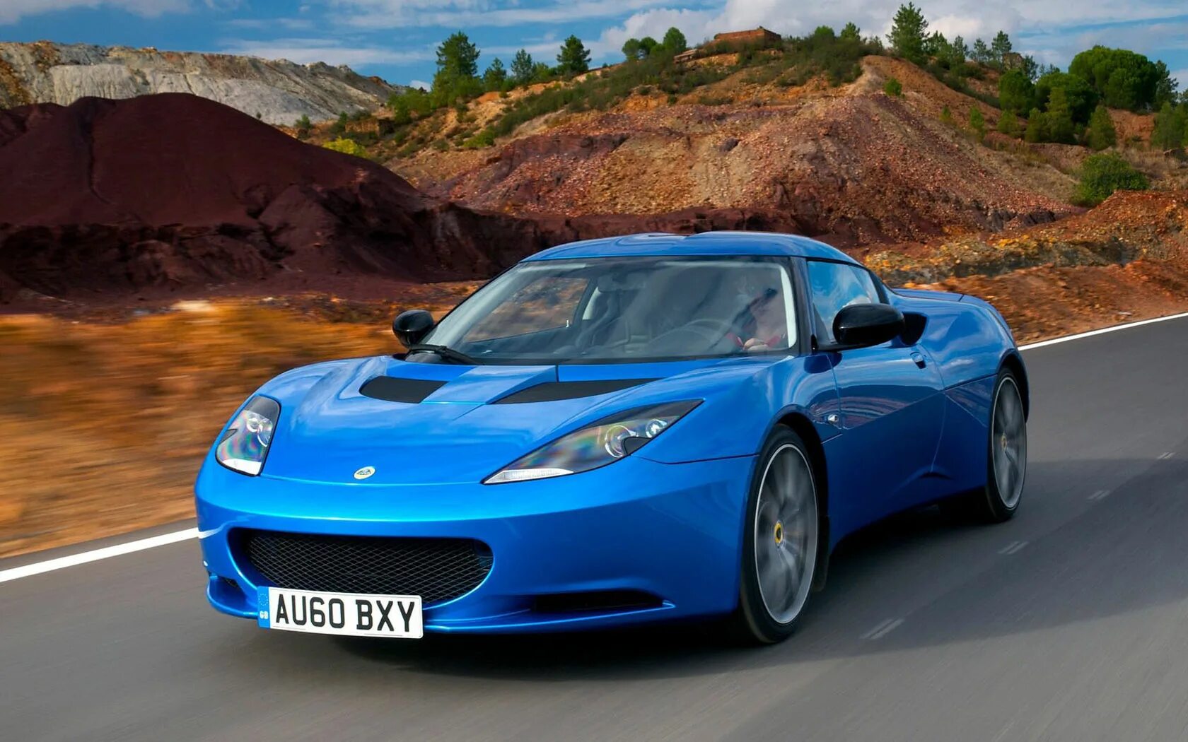 Маленькая синяя машина. Лотус машина голубая. Lotus Evora s. Lotus Evora 2011. Машины (синяя).