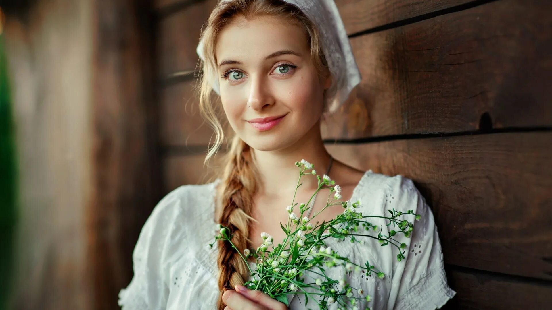 Очень девица
