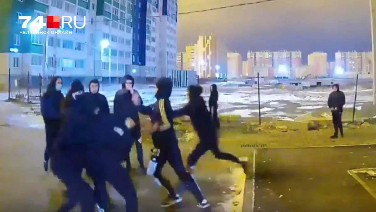 Драка в школе челябинска. Массовая драка на улице.