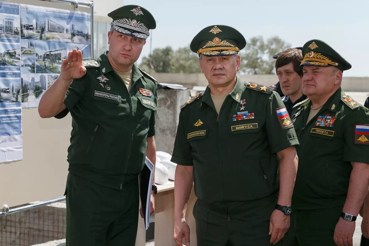 Тришкин дмитрий гвму. Тришкин дмитрий вячеславович министерство обороны гвму. Руководящий состав мо. 15 а вкс осн. Садовенко заместитель министра обороны.