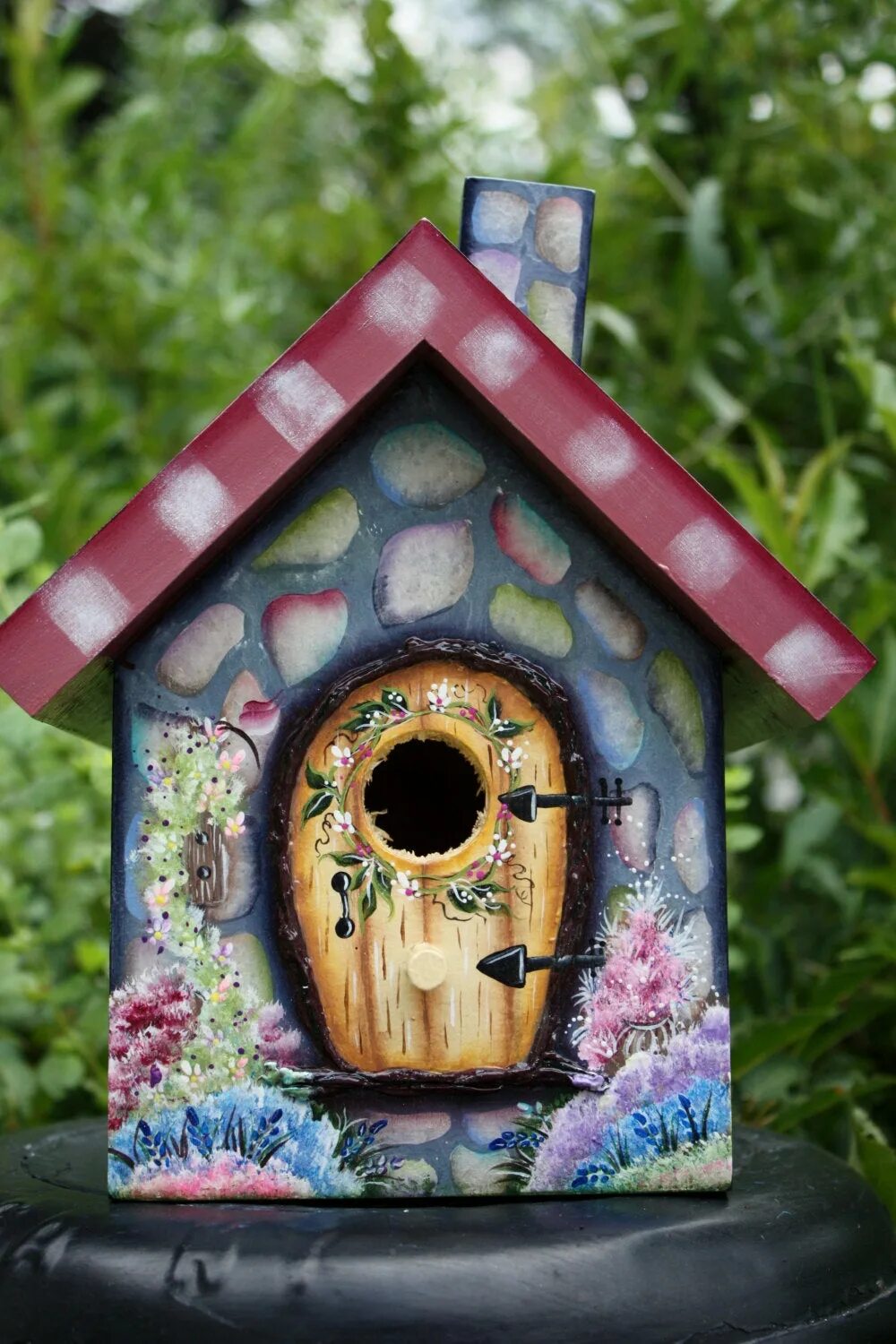 Раскрашиваем скворечник. Раскрашиваем скворечник. Декоративные скворечники для сада. Скворечник расписной. Декорируем скворечник.