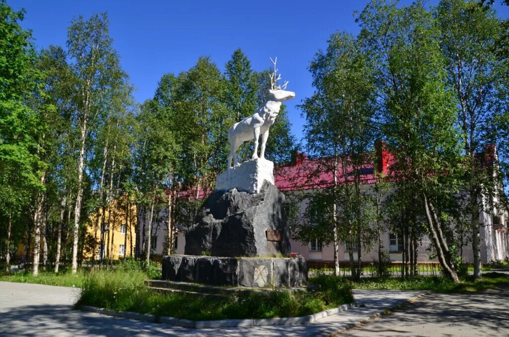 Дегтярск парк горняков. Новый парк горняков. Парк горнякова соль илецк. Горни парк. Горни парк.