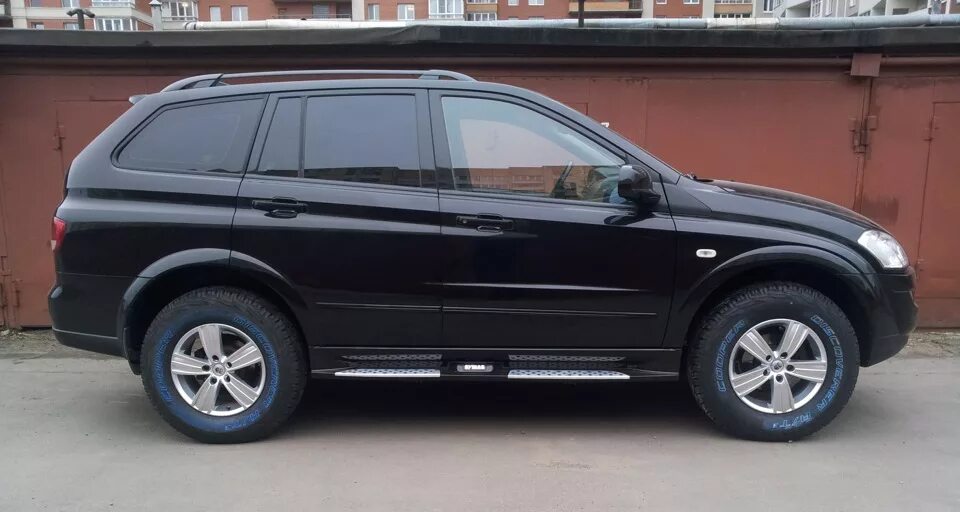 SSANGYONG Kyron 18 диски. Диски на SSANGYONG Kyron r16. Кайрон на 17 дисках. Диски ССАНГЙОНГ Кайрон r16. Размер дисков кайрон