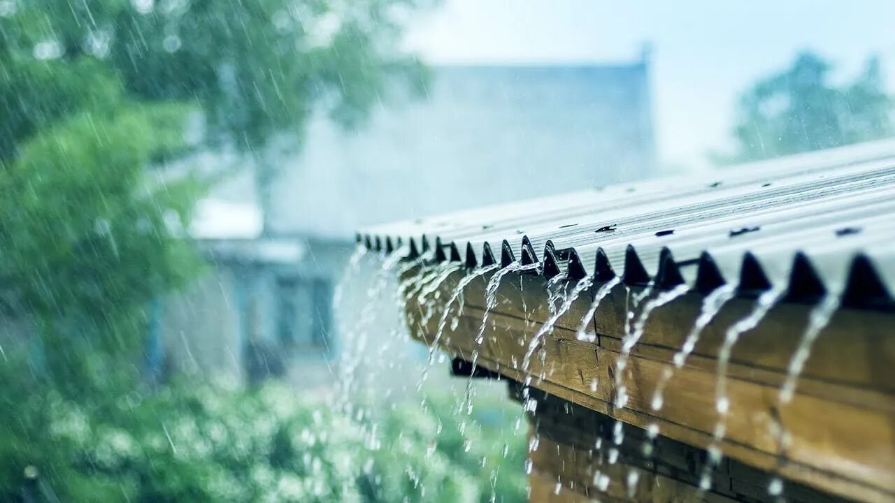 Rain damage. Крыша под дождем. Дождь по крыше. Дождевая вода кровля. Кровля дождь.