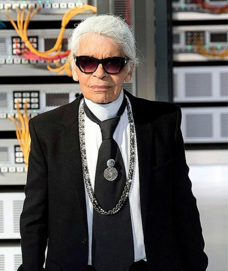 Отто лагерфельд. Аутлет +внуково karl lagerfeld. Лагерфельд краснодар. Лагерфельд краснодар. Магазин пул энд бир.