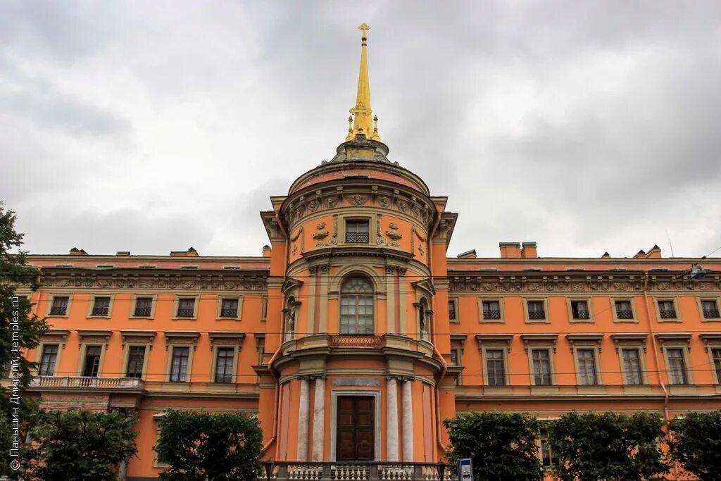 михайловский замок василий иванович баженов. михайловский замок питер. михайловский замок 1792. михайловский замок василий иванович баженов. михайловский замок баженов.