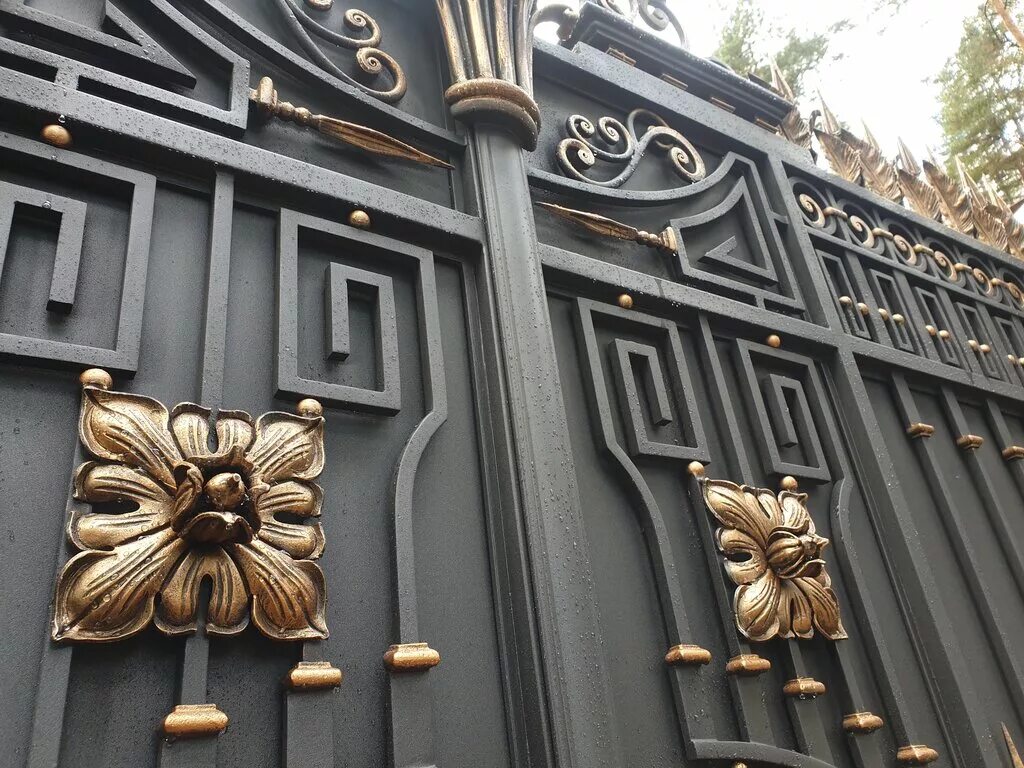 легковозводимый навес. лилина кузня салехард. кузня михнево. визитка металлоконструкции ковка. кузница тайгар.