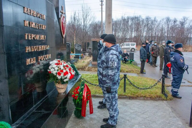 Красногорск память погибшим. 8 Ноября день памяти погибших сотрудников. День памяти погибших сотрудников органов внутренних дел. 8 Ноября день памяти погибших сотрудников МВД. Погибших при исполнении служебных обязанностей.