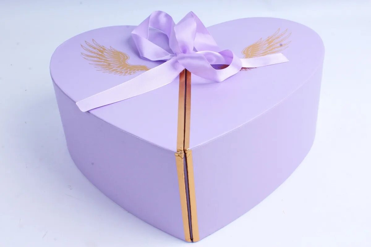 Выдай в оригинальной коробочке. Квадратная коробка для подарка. Коробка трансформер для цветов. Подарок маме коробка. Выдай в оригинальной коробочке.