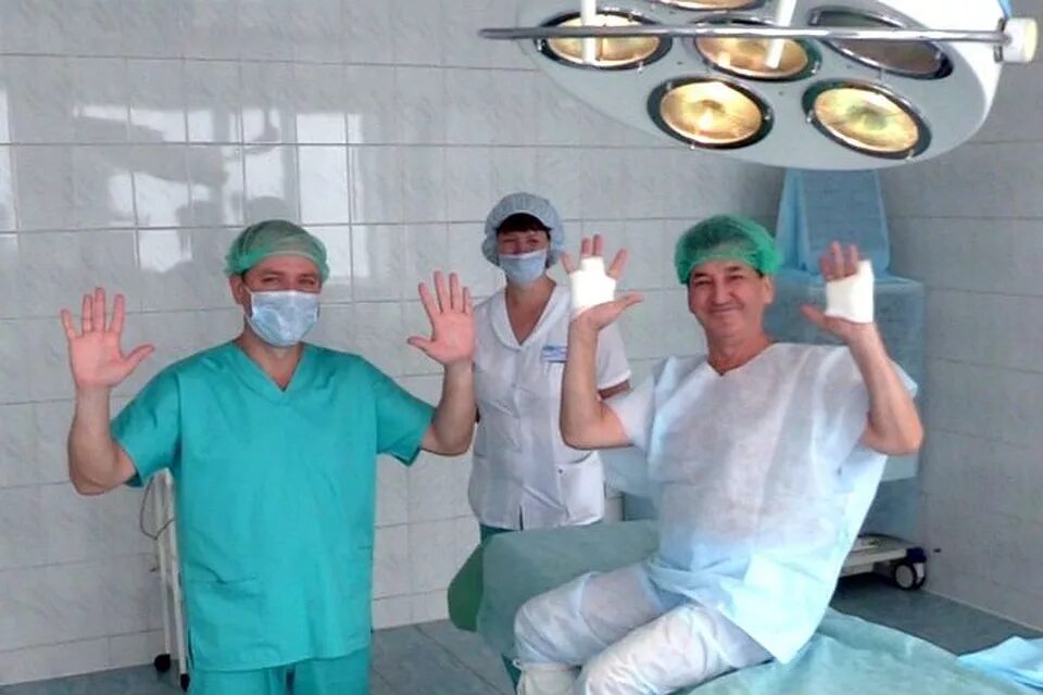 константин казанцев кардиохирург. новиков владимир иванович хирург. бревдо юрий феликсович детский хирург. челябинская областная больница детская хирургия. врач хирург детской областной больницы.