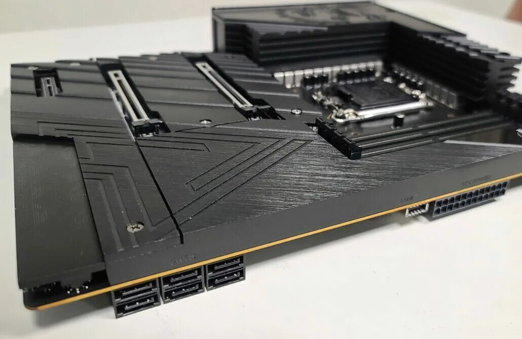 Msi zero. Msi project zero. lga 1700 материнская плата. кабель менеджмент в системном блоке. a620 материнская плата.
