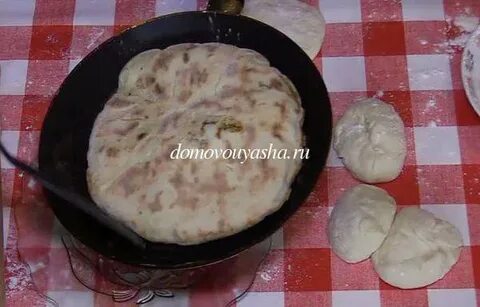 Картошка на кефире на сковороде